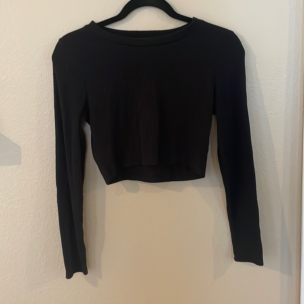 Long sleeve black shirt